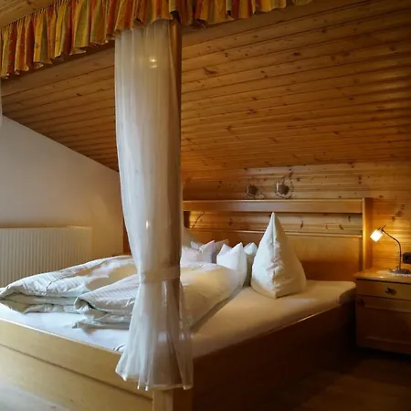 Schusterhof *